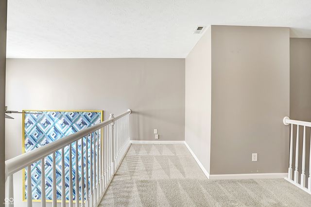 4059 Weston Pointe Drive, Zionsville, IN 46077