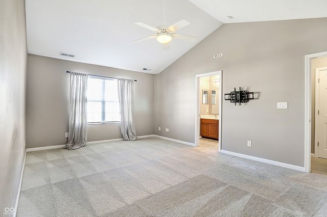 4059 Weston Pointe Drive, Zionsville, IN 46077