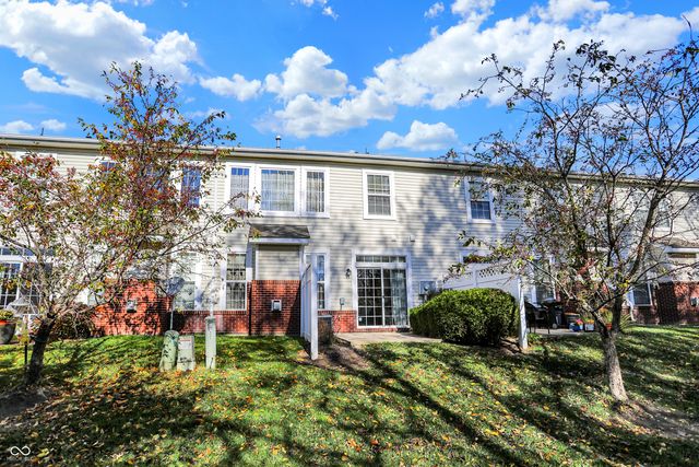 4059 Weston Pointe Drive, Zionsville, IN 46077