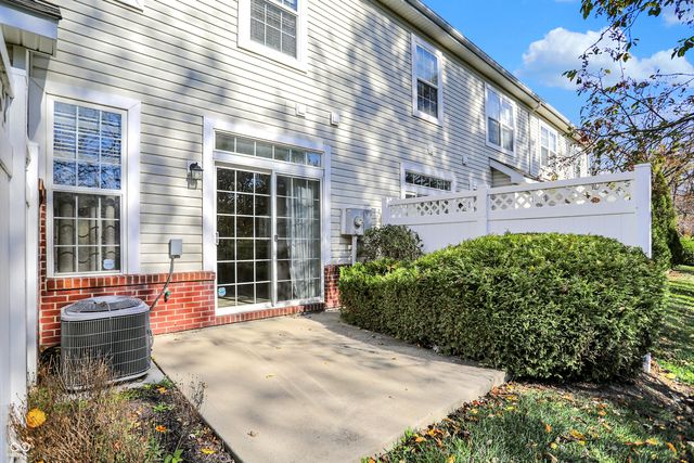 4059 Weston Pointe Drive, Zionsville, IN 46077