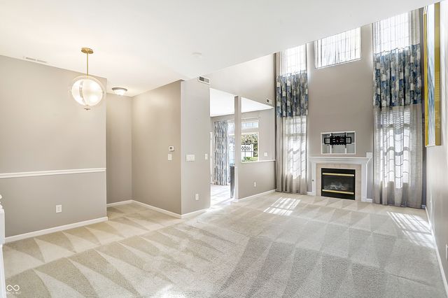 4059 Weston Pointe Drive, Zionsville, IN 46077