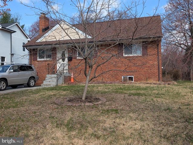 7300 VALLEYCREST BLVD, Annandale, VA 22003