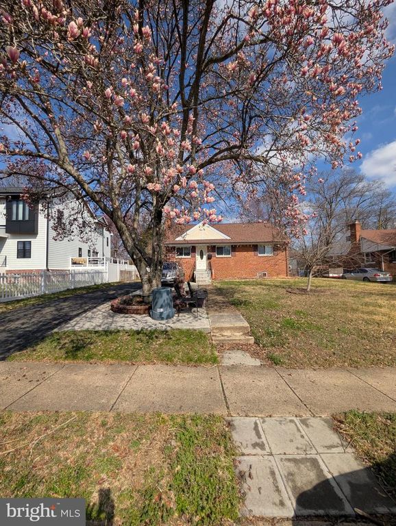 7300 VALLEYCREST BLVD, Annandale, VA 22003