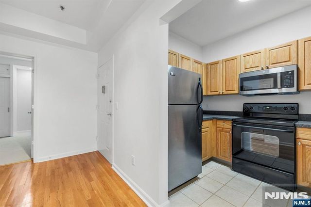318 54th Street, West New York, NJ 07093