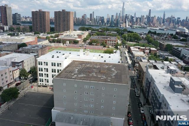 318 54th Street, West New York, NJ 07093