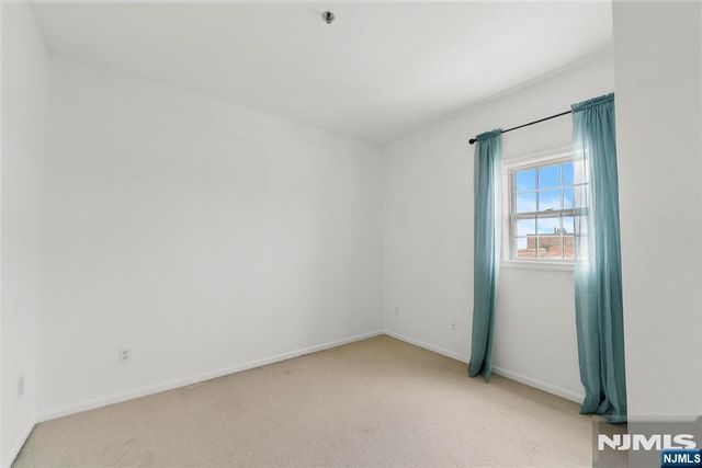 318 54th Street, West New York, NJ 07093