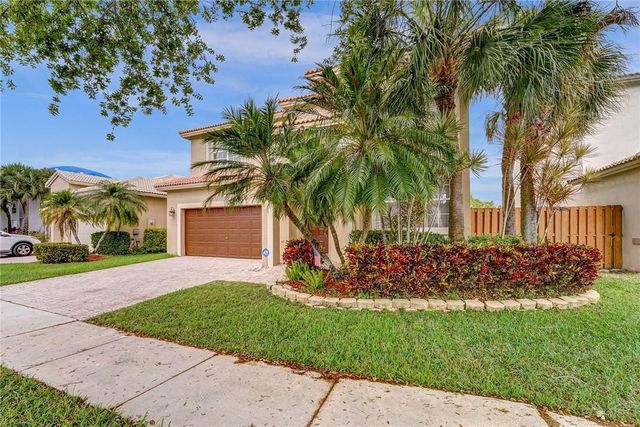 16763 NW 13th Street, Pembroke Pines, FL 33028