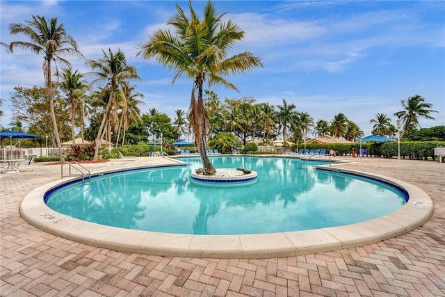 16763 NW 13th Street, Pembroke Pines, FL 33028