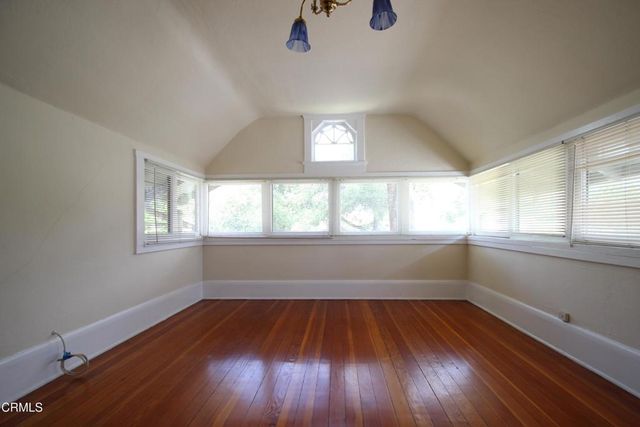 166 Dearborn Street, Pasadena, CA 91103