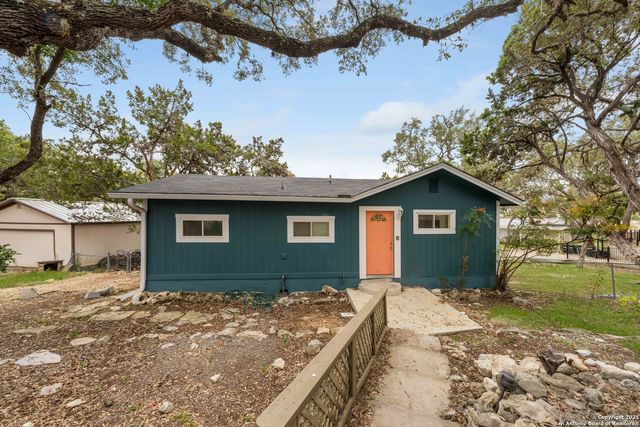 143 Park, Pipe Creek, TX 78063