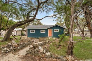 143 Park, Pipe Creek, TX 78063