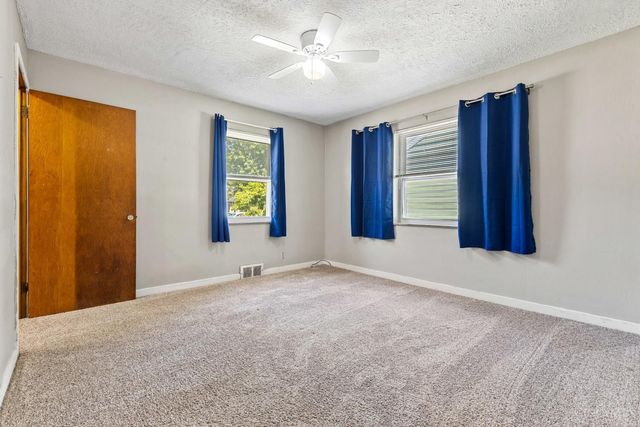 6916 Kleindale Avenue, North College Hill, OH 45231