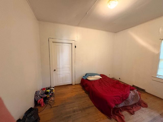 319 N Main St., Mullins, SC 29574