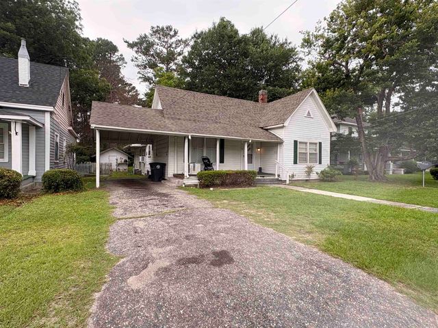 319 N Main St., Mullins, SC 29574