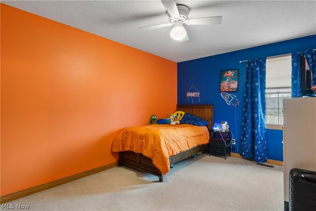 1825 John Carroll Drive SE, Massillon, OH 44646