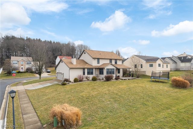 1825 John Carroll Drive SE, Massillon, OH 44646