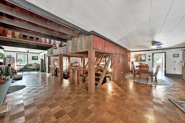 74 Cambridge CT, Hardy, VA 24101
