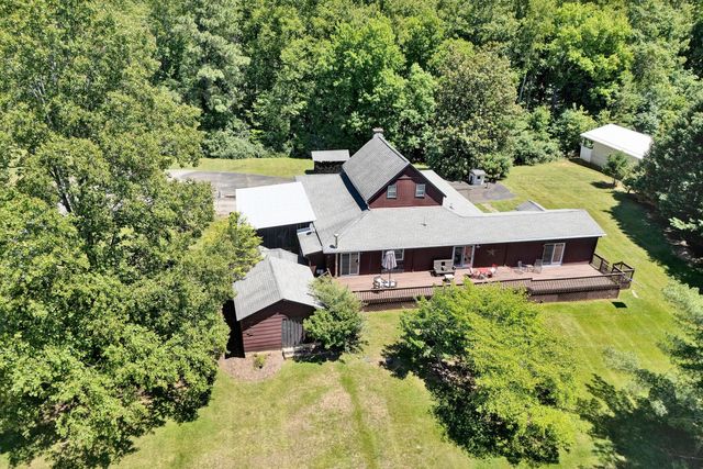 74 Cambridge CT, Hardy, VA 24101