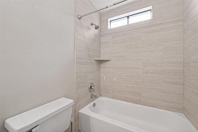 1914 Landmark Drive, Richmond, TX 77406