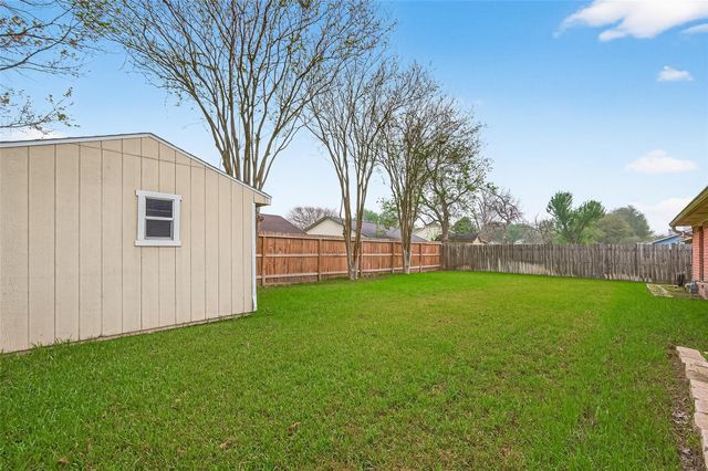 1914 Landmark Drive, Richmond, TX 77406