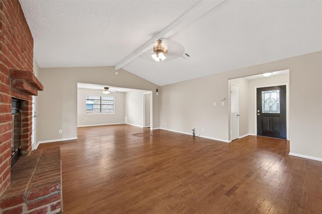 1914 Landmark Drive, Richmond, TX 77406