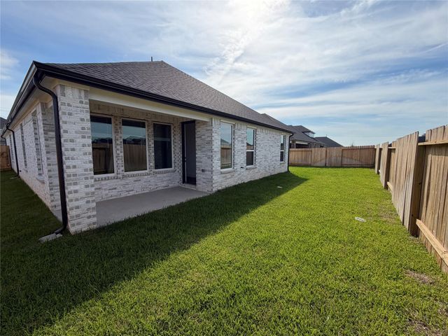 3411 Summercrisp Hollow Lane, Pearland, TX 77581