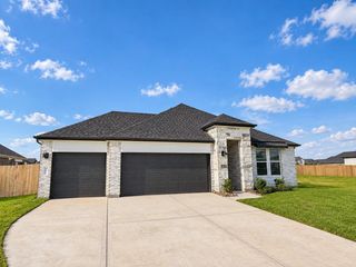 3411 Summercrisp Hollow Lane, Pearland, TX 77581