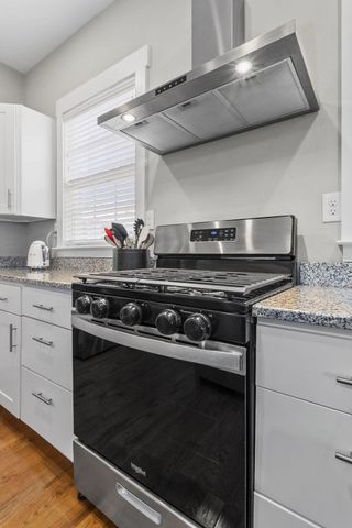 803 S Highland Park Avenue, Chattanooga, TN 37404