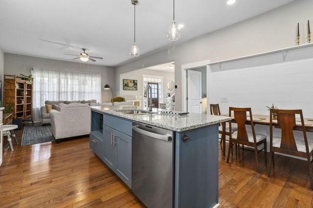 803 S Highland Park Avenue, Chattanooga, TN 37404