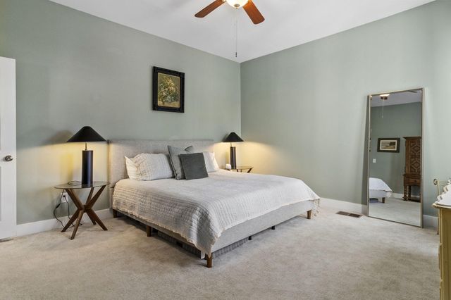 803 S Highland Park Avenue, Chattanooga, TN 37404