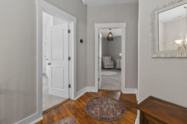 803 S Highland Park Avenue, Chattanooga, TN 37404