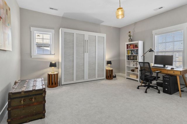 803 S Highland Park Avenue, Chattanooga, TN 37404