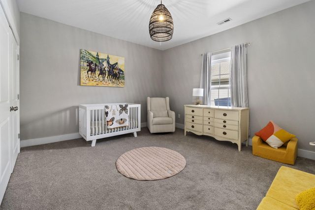 803 S Highland Park Avenue, Chattanooga, TN 37404