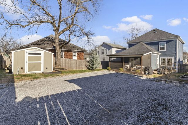 803 S Highland Park Avenue, Chattanooga, TN 37404