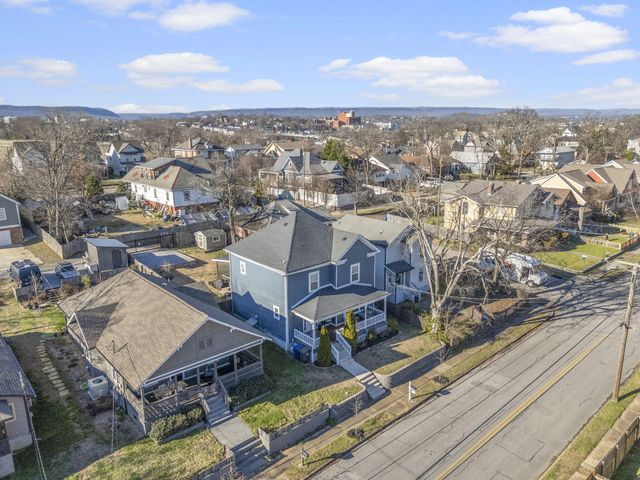 803 S Highland Park Avenue, Chattanooga, TN 37404