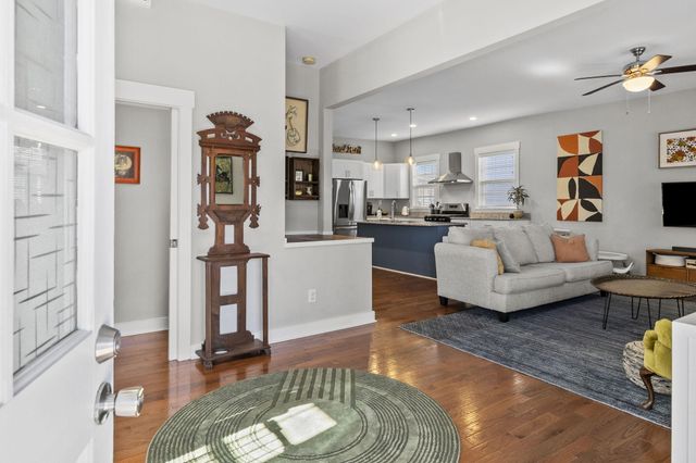 803 S Highland Park Avenue, Chattanooga, TN 37404