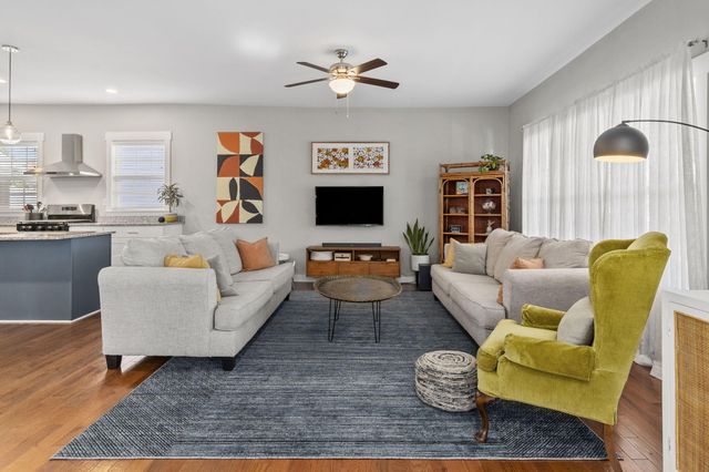 803 S Highland Park Avenue, Chattanooga, TN 37404