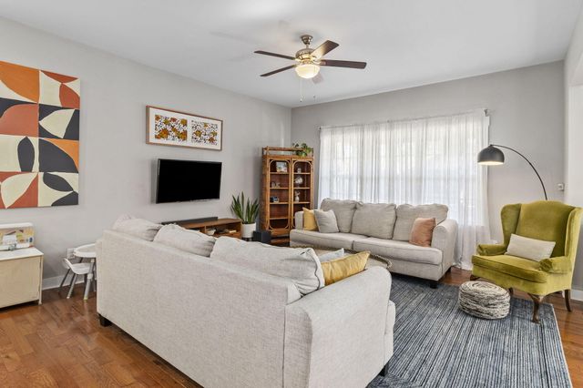 803 S Highland Park Avenue, Chattanooga, TN 37404