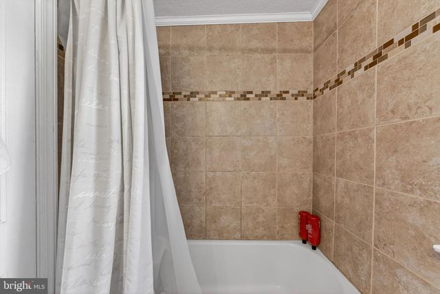 1224 MEADOW RD, Woodlyn, PA 19094