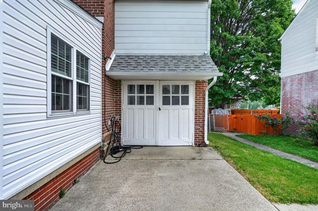 1224 MEADOW RD, Woodlyn, PA 19094