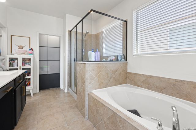 13810 Silas Crk, San Antonio, TX 78245