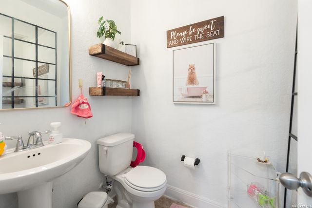 13810 Silas Crk, San Antonio, TX 78245