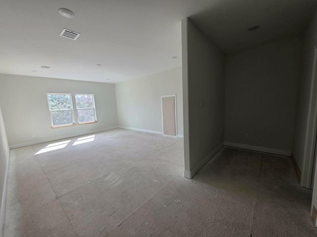 26652 White Pine Drive, Hempstead, TX 77445