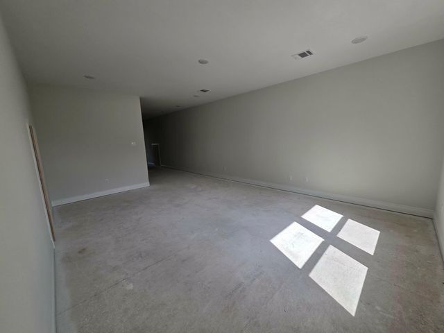 26652 White Pine Drive, Hempstead, TX 77445