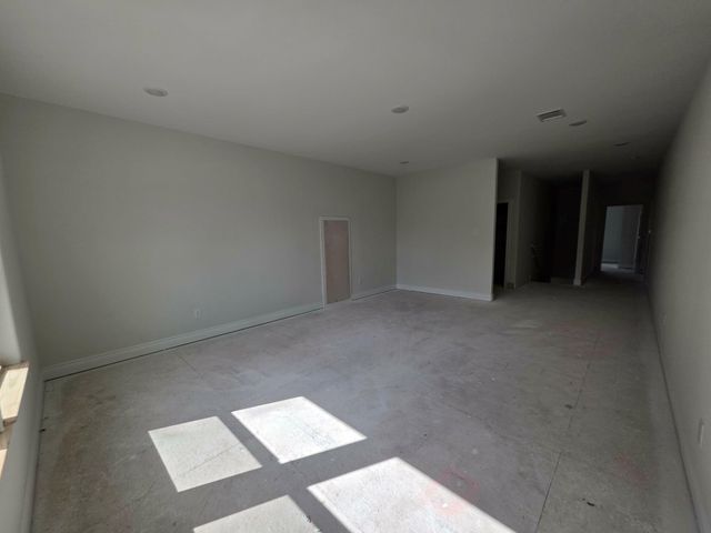 26652 White Pine Drive, Hempstead, TX 77445