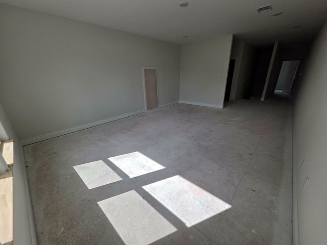 26652 White Pine Drive, Hempstead, TX 77445