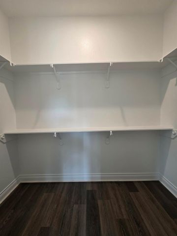 26652 White Pine Drive, Hempstead, TX 77445