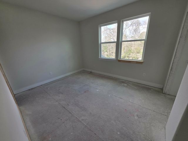 26652 White Pine Drive, Hempstead, TX 77445