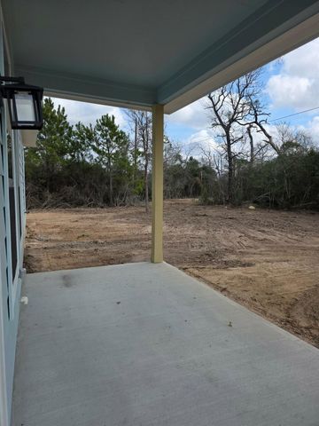 26652 White Pine Drive, Hempstead, TX 77445