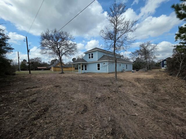 26652 White Pine Drive, Hempstead, TX 77445